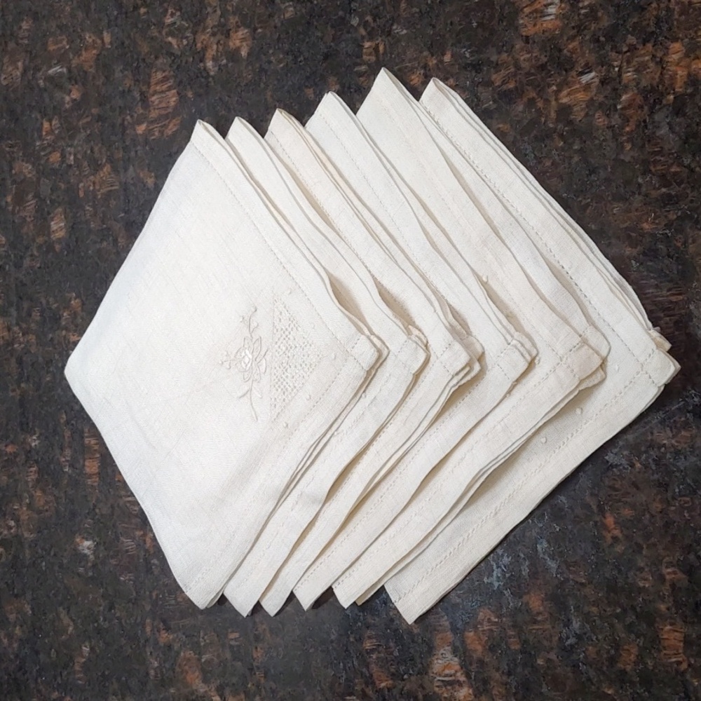 6 Antique Linen Tatwork Embroided Napkins Off White